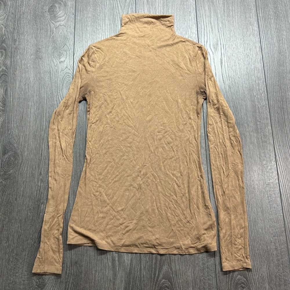 Babaton Aritzia Womens XS Brown Long Sleeve Turtleneck Top Slim Fit Jersey Layer